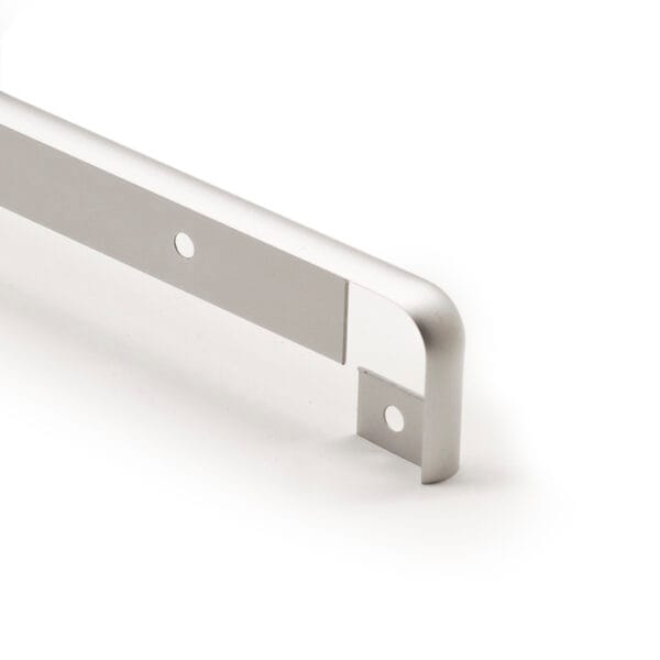 jatkolista 1r/r7,5 tasolle 30 mm alum. lv anodisoitu pit. 600 mm jatkolista 1r/r7,5 tasolle 30 mm alum. lv anodisoitu pit. 600 mm